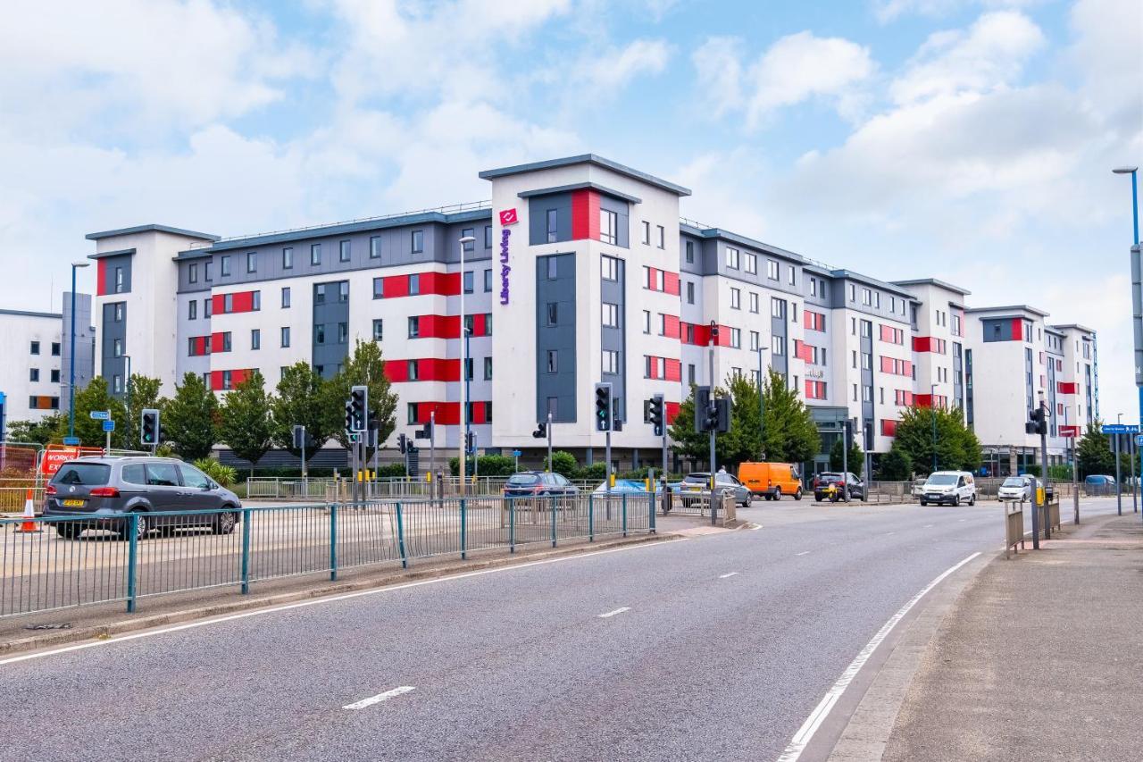 1 Night Free Comfortable Ensuite Rooms, Gillingham - Sk Hoo Exterior photo
