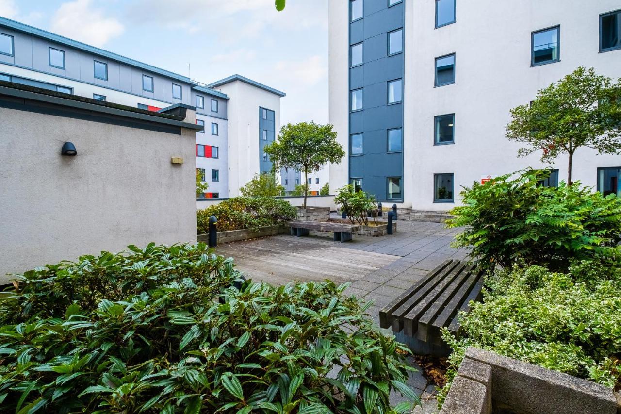 1 Night Free Comfortable Ensuite Rooms, Gillingham - Sk Hoo Exterior photo
